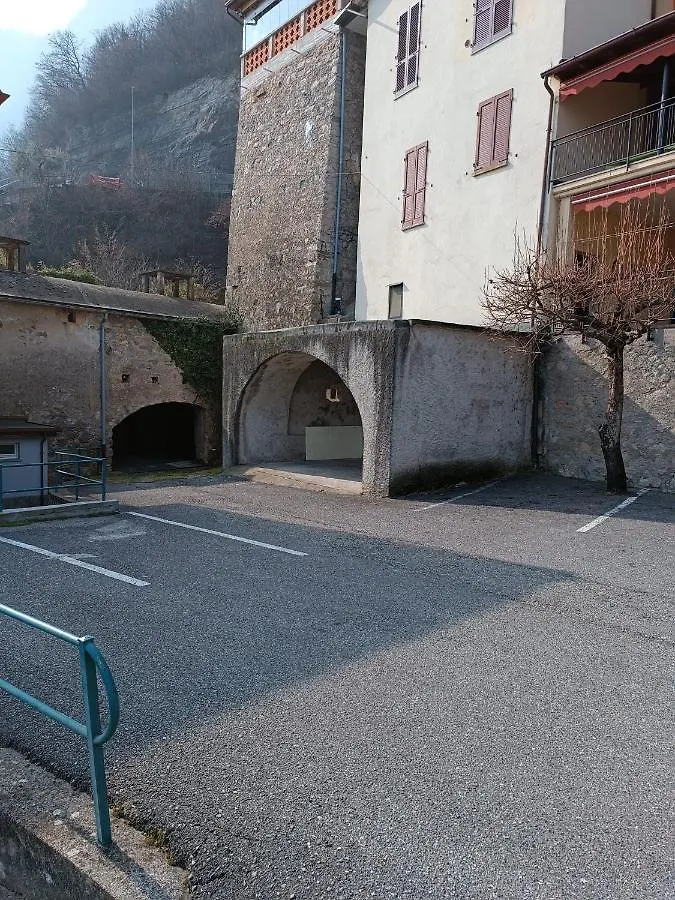 Patty Zu - Lakeside Apartment Riva di Solto
